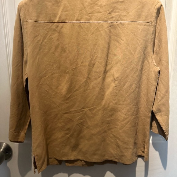 Vintage Anna and Frank 100% Silk Blouse Button Up SZ Small Tan With pockets - Picture 8 of 8